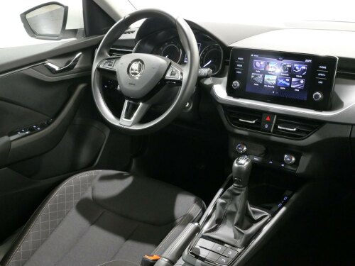 skoda kamiq 1.0 g-tec ambition