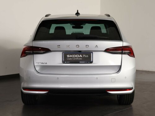 skoda octavia wagon 2.0 tdi selection 150cv dsg usata