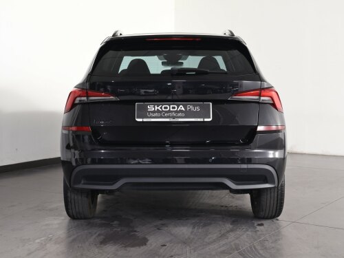 skoda kamiq 1.0 tsi black dots 110cv usata