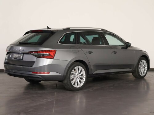 skoda superb wagon 2.0 tdi evo style 150cv dsg usata